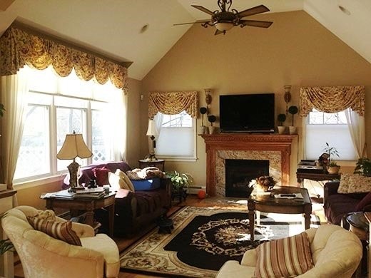 Hunter Douglas Dealer Image